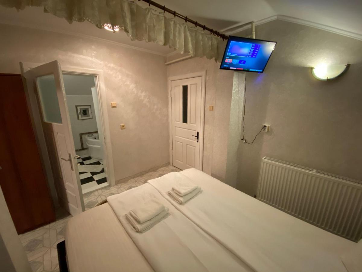 Apartament Mansarda Curtea De Arges Exterior photo