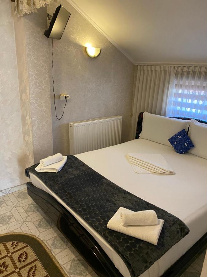 Apartament Mansarda Curtea De Arges Exterior photo