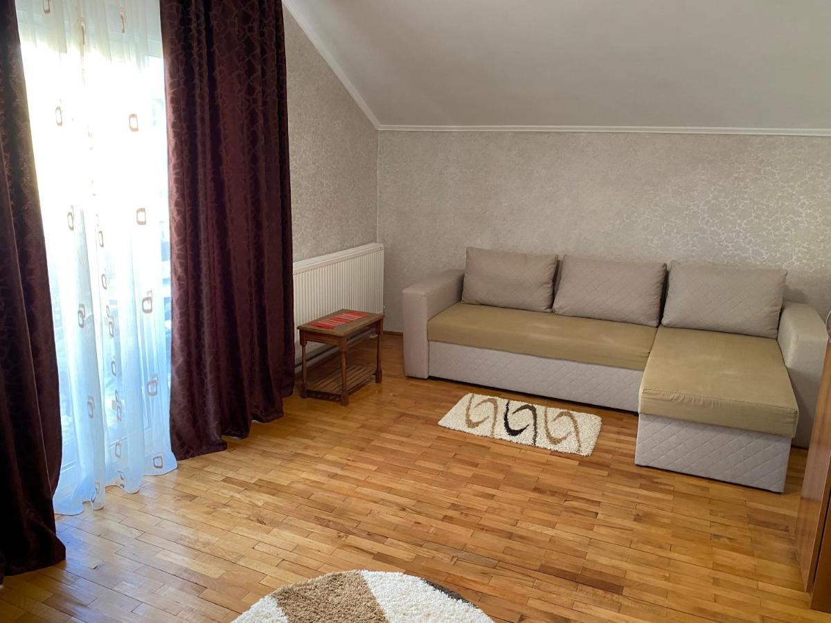 Apartament Mansarda Curtea De Arges Exterior photo